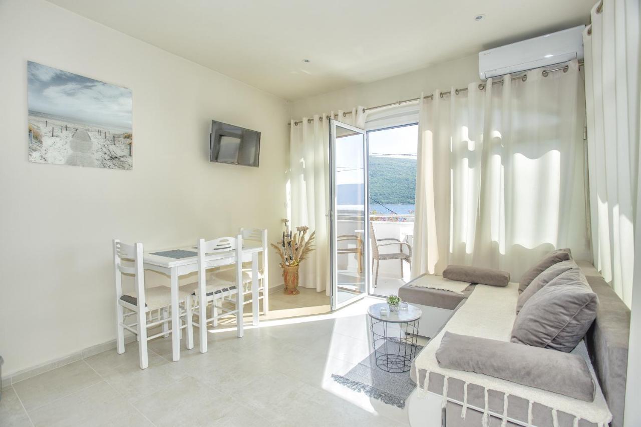 Apartments Milanovic Herceg Novi Rom bilde