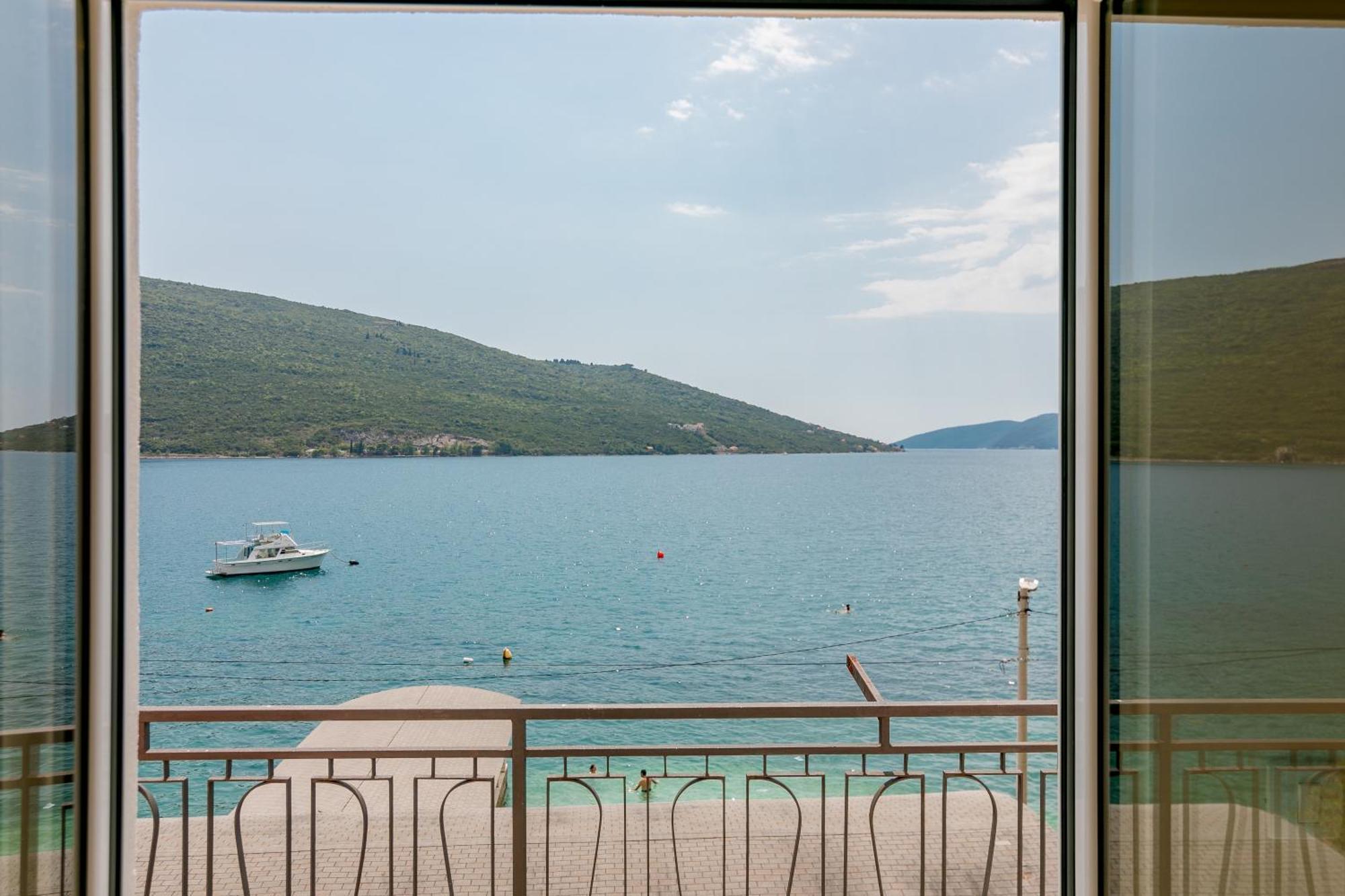 Apartments Milanovic Herceg Novi Rom bilde