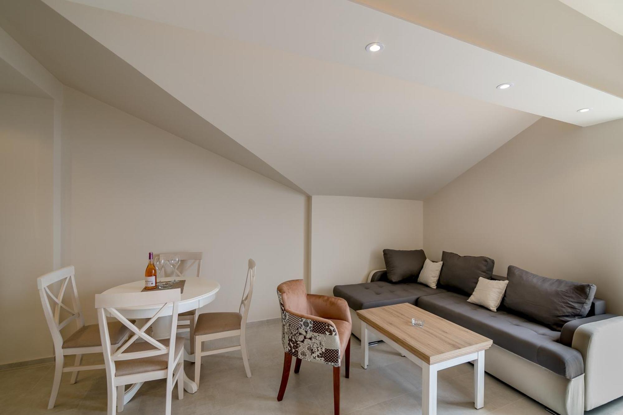 Apartments Milanovic Herceg Novi Rom bilde